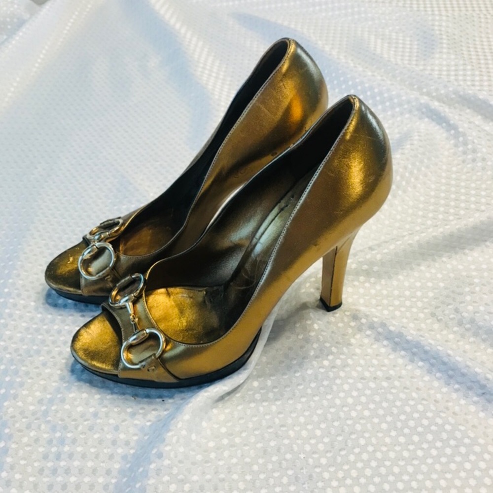 Gucci heels